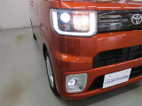 LEDヘッドライトとフォグランプのコラボです。雨や雪の日も安心!フォグランプがお車の存在を際立たせますね♪