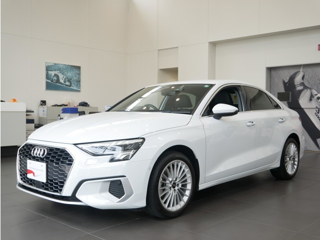 A3セダン 30 TFSI アドバンスド 