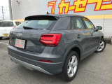 Q2 1.0 TFSI スポーツ 