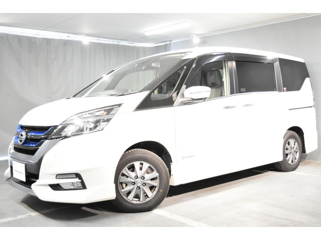 セレナ 1.2 e-POWER ハイウェイスター V 