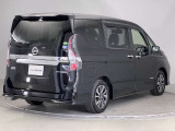 セレナ 1.2 e-POWER ハイウェイスター V 