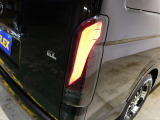 オメガLEDテールランプ装着で車体のブラックカラーにマッチしております♪
