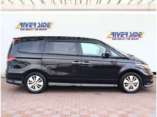 国産車 :: ホンダ :: 【エリシオン2.4Gエアロ HDDナビスペシャル