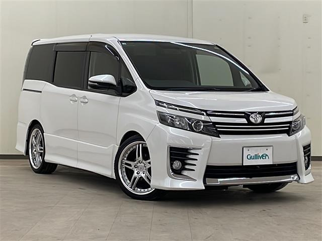 ヴォクシー 2.0 ZS 4WD 修復歴無し
