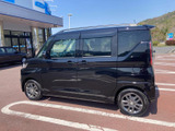 デリカミニ T プレミアム 4WD 