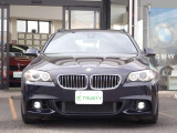 BMW在庫保有台数常時100台以上!ご来店の際はBMW本店(厚木市下荻野140-1)にご来店ください!弊社自慢の全天候型ショールーム!BMW在庫保有台数常時100台以上ございます!