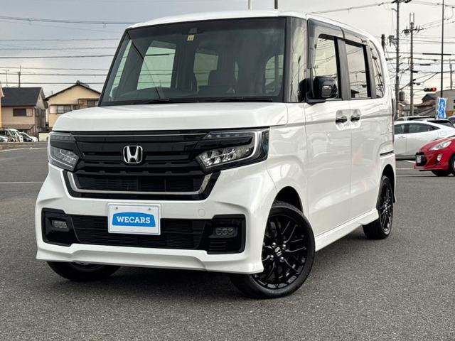 N-BOXカスタム L ターボ スタイルプラス ブラック 4WD 