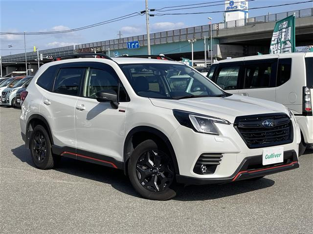 フォレスター 2.0 エックスブレイク 4WD 本革シート