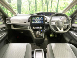セレナ 1.2 e-POWER ハイウェイスター V アーバンクロム 