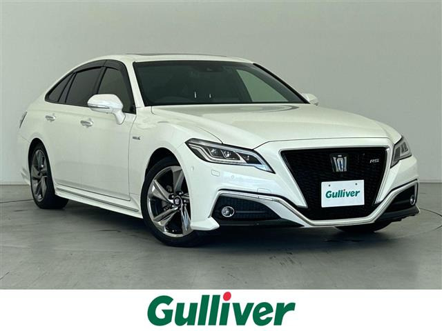 クラウン ハイブリッド 2.5 RS アドバンス 本革シート サンルーフ