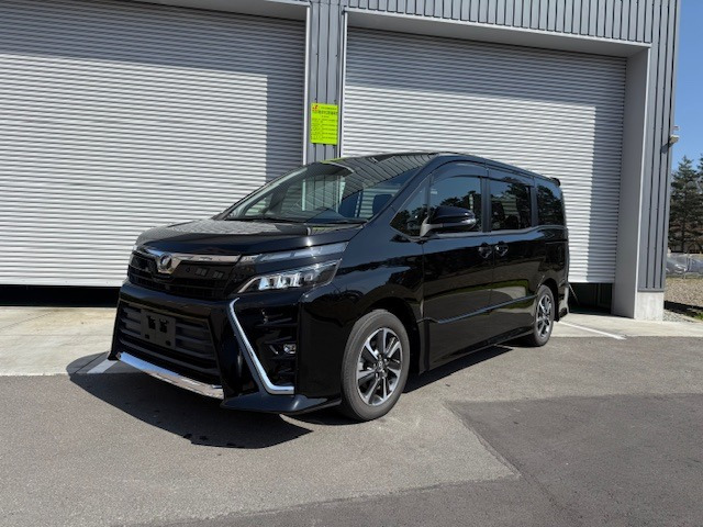 ヴォクシー 2.0 ZS 