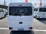 エブリイ  