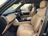 レンジローバー  SE 3.0L D300 スタンダードホイールベース ディーゼルターボ 4WD
