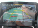 バックカメラがついているので、車庫入れをラクに行うことができます。