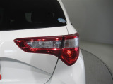 LEDテールライトです。省電力、高輝度のLEDは明るく照らすので夜間運転時の視認性を高めます。スタイリッシュな見た目で細かいところもこだわりたいあなたに!