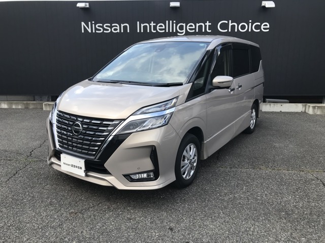 セレナ 2.0 ハイウェイスター V 4WD 