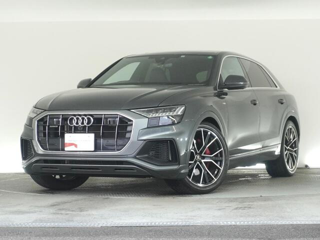 Q8 55 TFSI クワトロ ラグジュアリー 4WD 