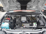 エンジンルーム内もしっかり点検整備後のご納車になります。
