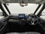 デリカミニ T プレミアム 4WD 修復歴無し