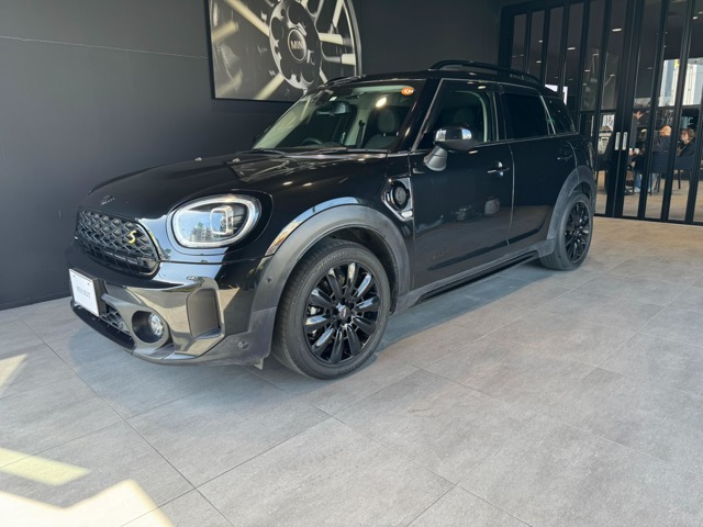 ミニクロスオーバー クーパー S E オール4 プレミアム プラスパッケージ 4WD 