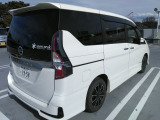セレナ 2.0 ハイウェイスター V 4WD 