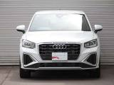 Q2 35 TFSI Sライン 