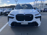 X7 M60i xドライブ 4WD 