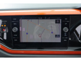 Volkswagen純正インフォテイメントシステム“Discover Pro”:8インチのタッチスクリーン。従来のナビゲーションシステムの域を超える、車両を総合的に管理するインフォテイメントシステムで