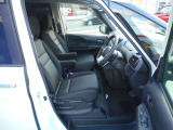 セレナ 1.2 e-POWER ハイウェイスター V 