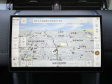 11.4インチタッチスクリーンの純正ナビゲーション。AppleCarPlayも使用可能です。