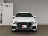 Q8 55 TFSI クワトロ 4WD 