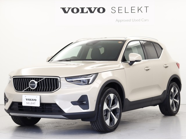 XC40 ウルトラ B4 AWD 4WD 