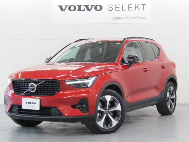 XC40 アルティメット B4 AWD ダークエディション 4WD 