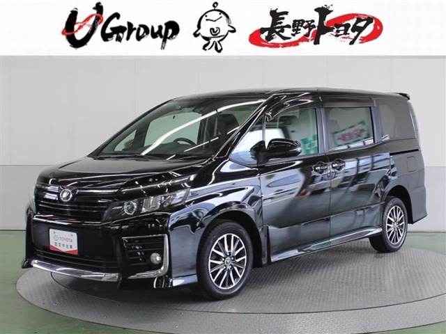 ヴォクシー 2.0 ZS 4WD 