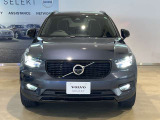 XC40 B4 AWD Rデザイン 4WD 