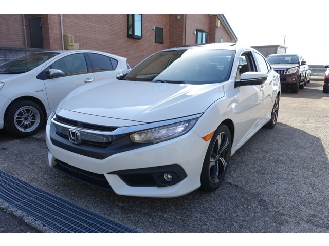 シビックセダン Touring 