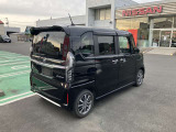 N-BOXカスタム L 4WD 