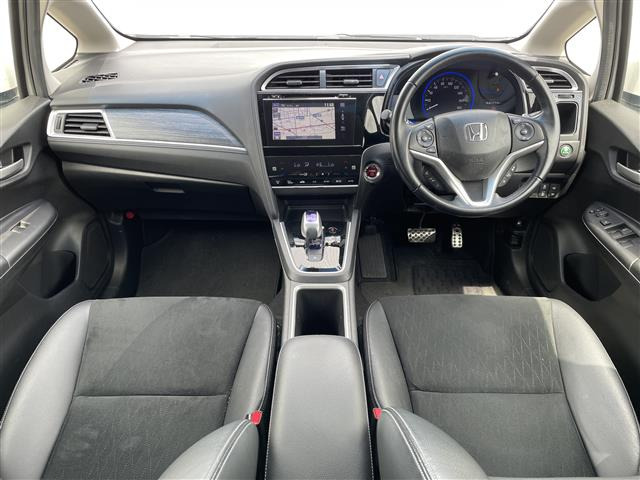 ホンダ シャトル 1.5 ハイブリッド Z 修復歴無し の中古車詳細