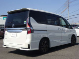 セレナ 2.0 ハイウェイスター V アーバンクロム 