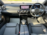 Aクラスセダン A200d AMGラインパッケージ 