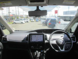 セレナ 1.2 e-POWER ハイウェイスター V 