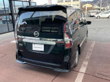 セレナ 2.0 ハイウェイスター V 4WD 