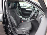 XC40 T4 AWD モメンタム 4WD 4WD 修復歴無し