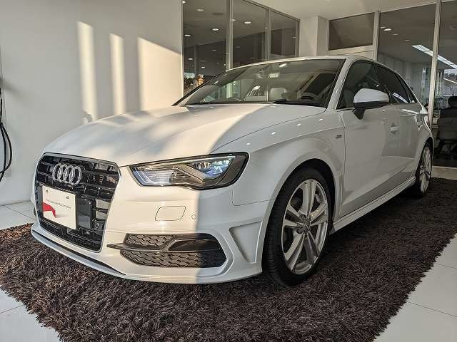 A3スポーツバック 1.4 TFSI シリンダーオンデマンド Sラインパッケージ 