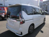 セレナ 2.0 ハイウェイスター V 