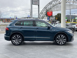 “Das WeltAuto”はお客様の安全性のため、厳しい基準を設定しています。その厳しいチェックをクリアして選び抜かれた車両だけを、最適な状態に仕上げてお届けします。