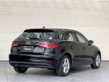 A3スポーツバック 30 TFSI シグネチャーエディション 