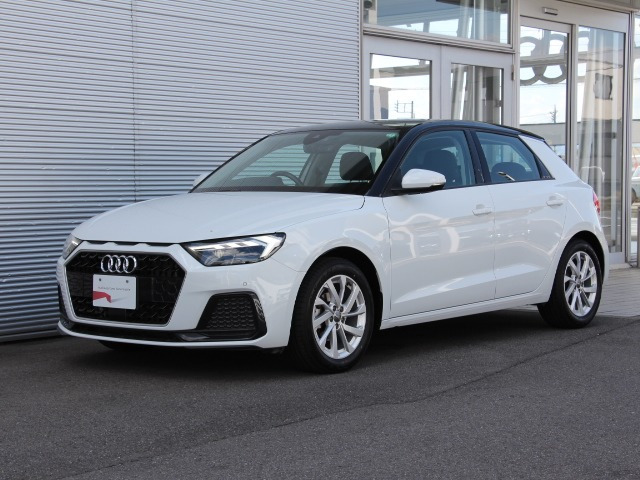 A1スポーツバック 25 TFSI アドバンスド 