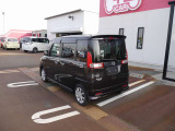 ■店頭のお車には、車検(保安基準品)OKのものでありましたらカスタマイズオプションも可能です。カスタマイズでおしゃれにドレスアップはいかがでしょうか?アルミのインチアップ等もご相談下さい。