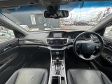 アコードハイブリッド 2.0 LX 本革シート ワンオーナー